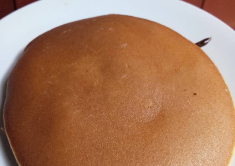 Dorayaki simple isi selai coklat