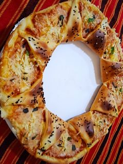 صورة لوصفة بيتزا التونة والجبن 🍓😋