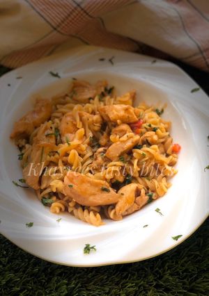 A picture of BBQ sauce pasta.