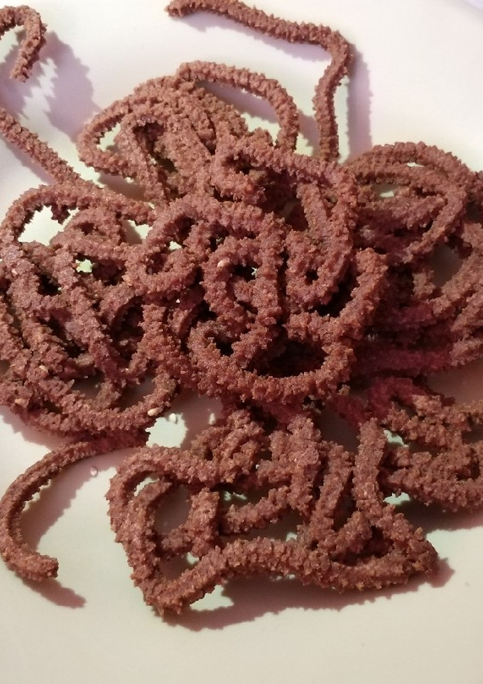 ராகி முறுக்கு (Raagi murukku recipe in tamil) செய்முறை முக்கிய புகைப்படம்