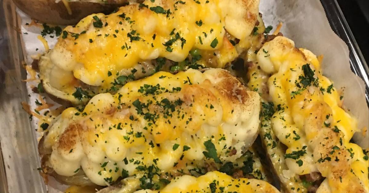 Everyday Recipes with Campbell's Cheddar Cheese Sauce Easy & Tasty