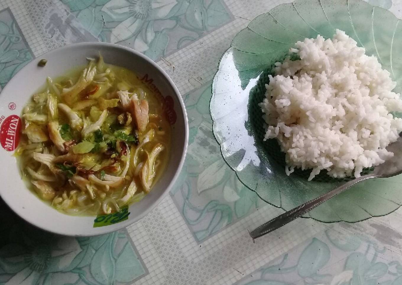 Soto ayam