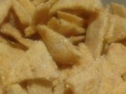 Una foto de nachos de trigo