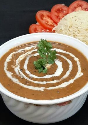 रेस्टोरेन्ट स्टाइल दाल मखनी(restaurant style daal makhani recipe in hindi) रेसिपी मुख्य फोटो
