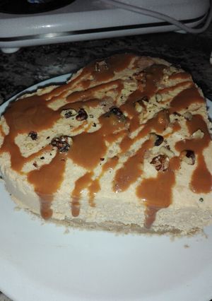 Una foto de Cheesecake de dulce de leche y nueces