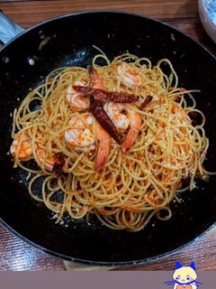 รูปของ สปาเก็ตตี้ผัดพริกแห้ง กระเทียม ไข่ปลา