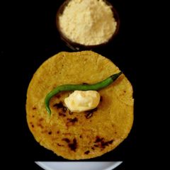 A picture of Cornmeal Roti.