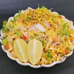 A picture of Matki Bhel.