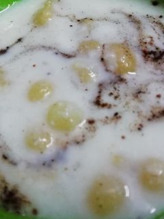 A picture of Boondi Raita.