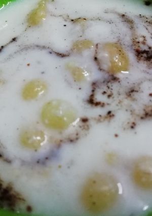 A picture of Boondi Raita.