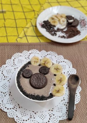 A picture of Chocolaty Smoothie Bowl 🤎🥣.