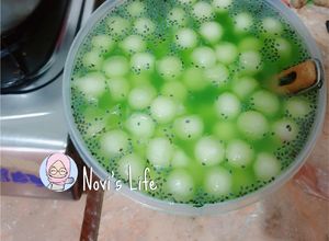 Foto resep Es Melon Selasih
