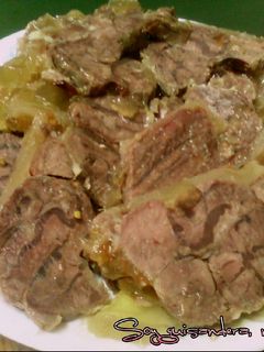 Una foto de Loncheado de Morcillo de ternera en fiambre picante con su gelatina