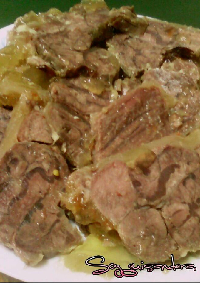 Una foto de Loncheado de Morcillo de ternera en fiambre picante con su gelatina