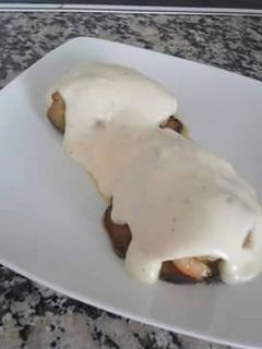 Una foto de Berenjenas con gambas a la bechamel