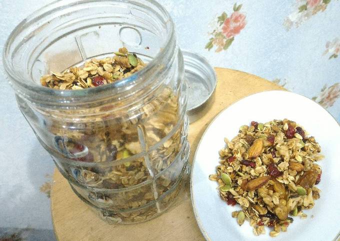 Bagaimana Membuat Granola Cereal yang Lezat