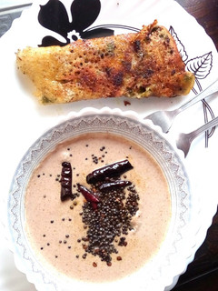 रवा मसाला डोसा विथ मूंगफली चने की चटनी (Rava masala dosa with moongfali chane ki chutney in Hindi) रेसिपी मुख्य फोटो