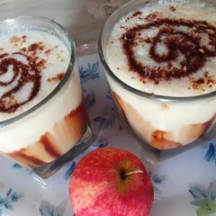 A picture of Apple milkshake.