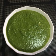 A picture of Green chutney for Dhokla.