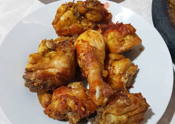 153. Ayam Goreng Terasi