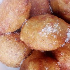 Puff puff A picture of Puff puff.