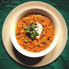 A picture of Mulligatawny Soup.