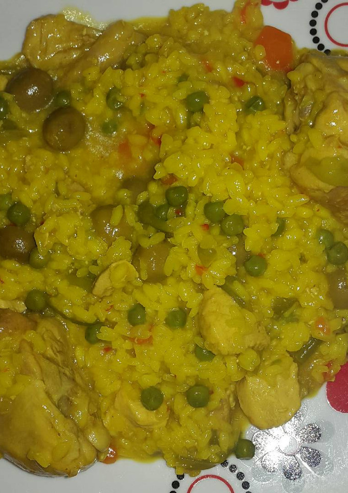 Una foto de Arroz meloso de pollo