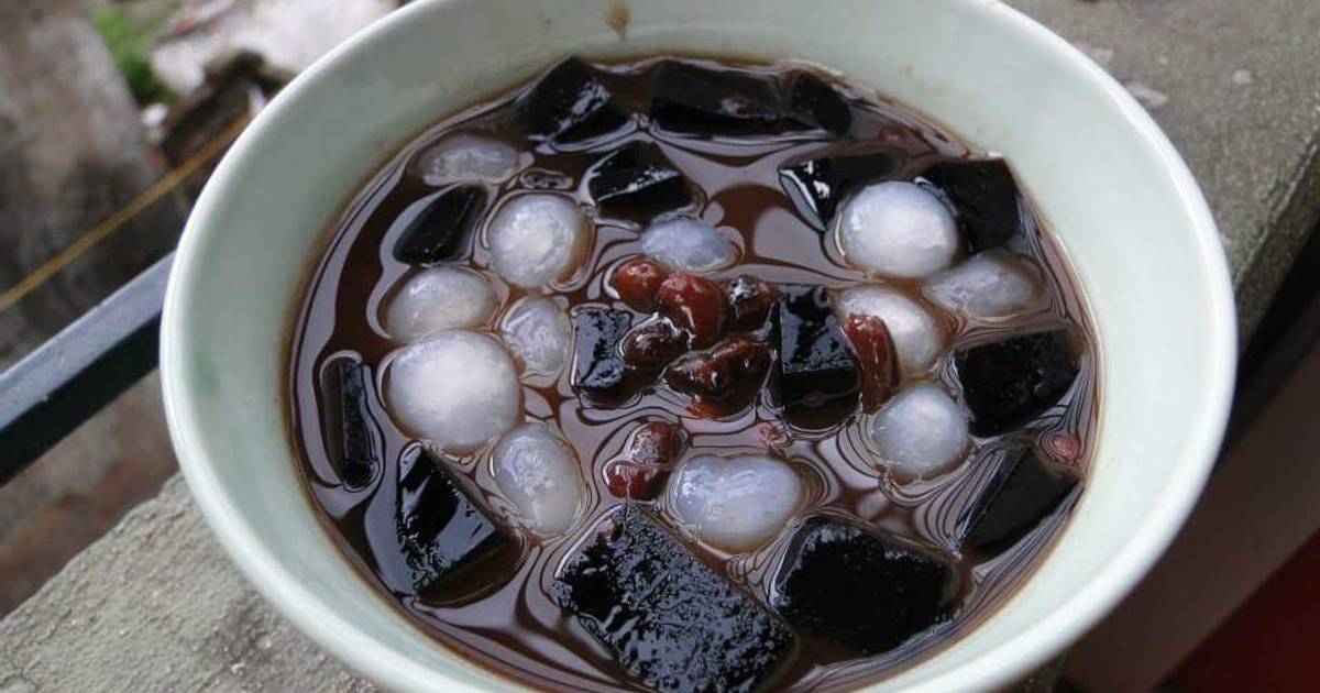 Cách Làm Món Chè đậu đen thạch quy linh của Mai Ro - Cookpad