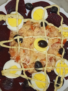 صورة لوصفة 🥗🥗 سلطة خضار صحية بمايوناز الأعشاب وزيت الزيتون 🥗🥗