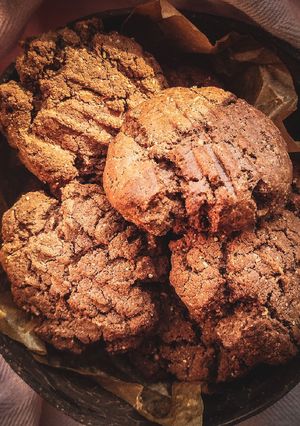 A picture of Easy Crumbly Chocolate Protein Bites.