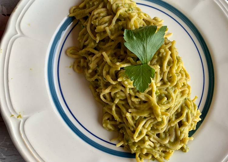 Spaghetti alla crema di piselli