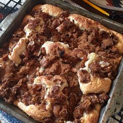 A picture of Date coffee cake.