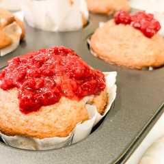 كب كيك بالتوت الاحمر 🍰-レシピのメイン写真