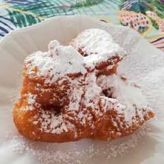 Una foto de Picarones