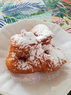 Una foto de Picarones