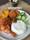Nasi Ayam Penyet
