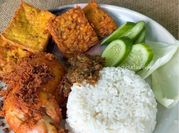 Gambar ayam penyet