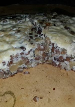 Una foto de Tortilla de arvejas, lentejas, cebolla y queso