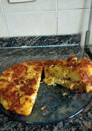 Una foto de Tortilla de papa vegana