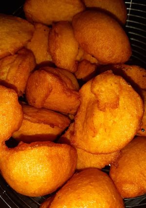 A picture of Akara.