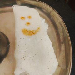 A picture of Neer dosa.