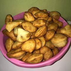 A picture of Mandazi.