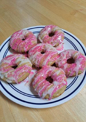 A picture of Baked Donuts.