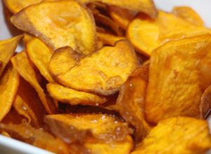 Una foto de Moniato chips