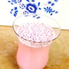 Doodh sharbat A picture of Doodh sharbat.