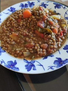 Una foto de Lentejas con verduras
