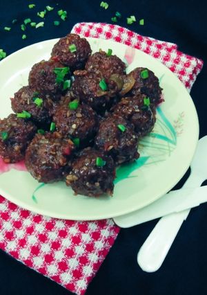ડ્રાય મંચુરીયન (Dry Manchurian Recipe In Gujarati) રેસીપી મુખ્ય ફોટો
