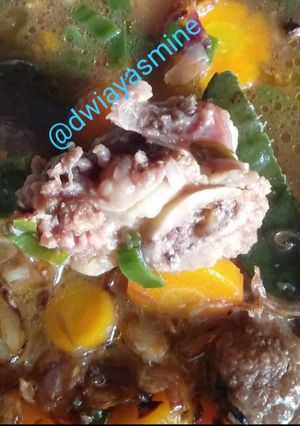 Foto resep Masak stok dikulkas z hari ini SOP iga alakadarnya😁