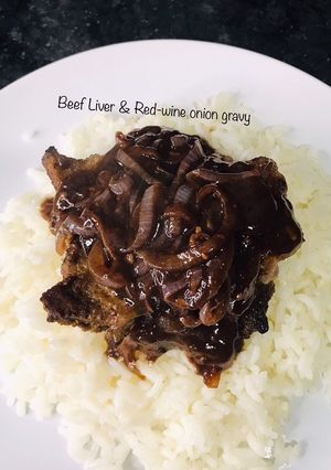 A picture of Beef Liver and red-wine onion gravy.
