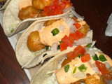 Tacos de camarão panado